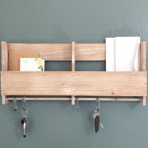 RUSTIC LIGHT WOOD WALL ORGANIZER W/ METAL HOOKS